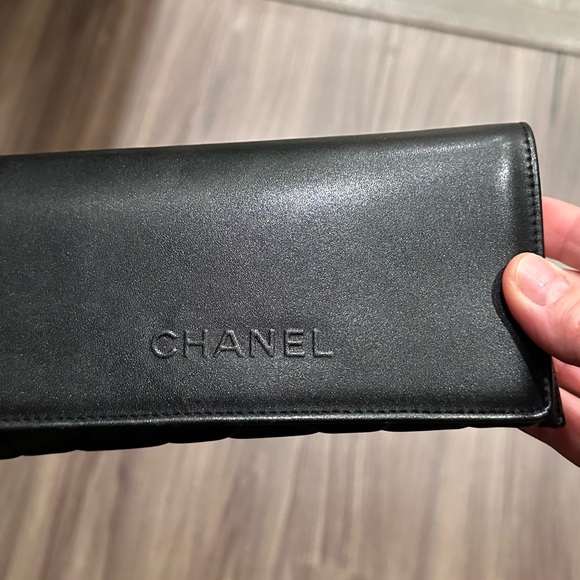 Chanel Black Polarized Square Sunglasses - Picture 4 of 11